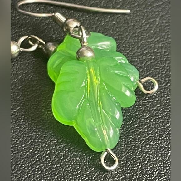 Green Leaf Earrings in Glass or Stone Silver tone Earwire 1.5" Light Dainty - Picture 3 of 5